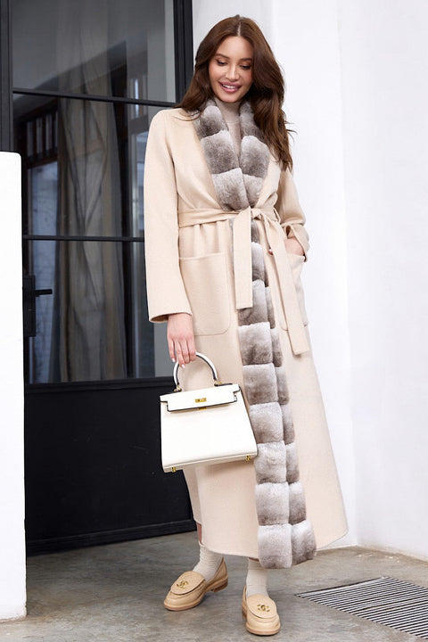 Cashmere Coat with Fur