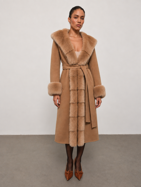 Cappotto con cappuccio in cashmere e visone