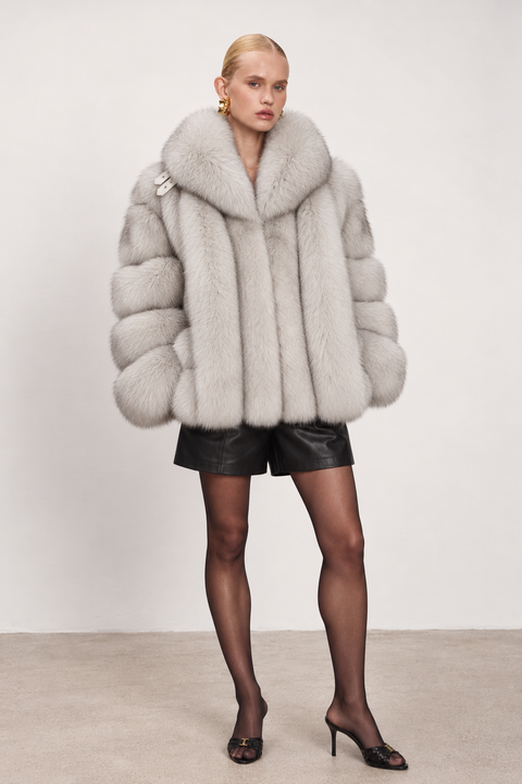 Cappotto in pelliccia di volpe artica