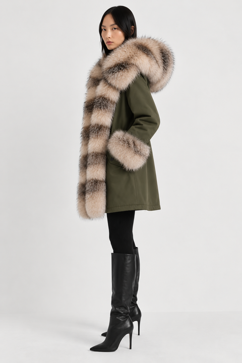 Parka forrada de piel de zorro